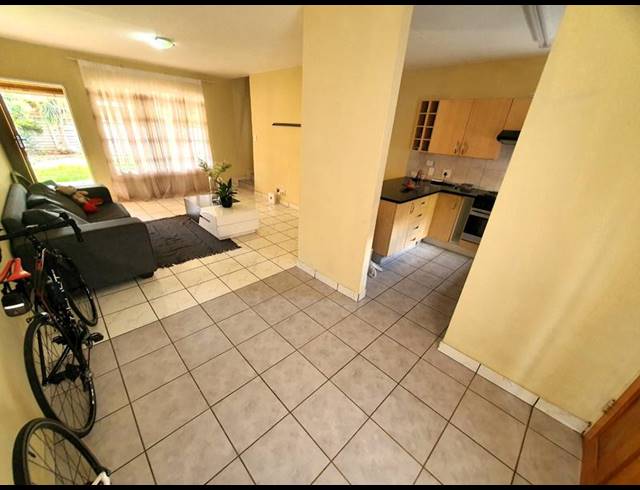 2 BEDROOM TOWNHOUSE FOR SALE IN ANNLIN